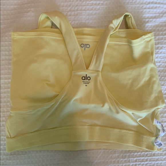 ❌SOLD❌Alo Yoga workout top! - Picture 3 of 7
